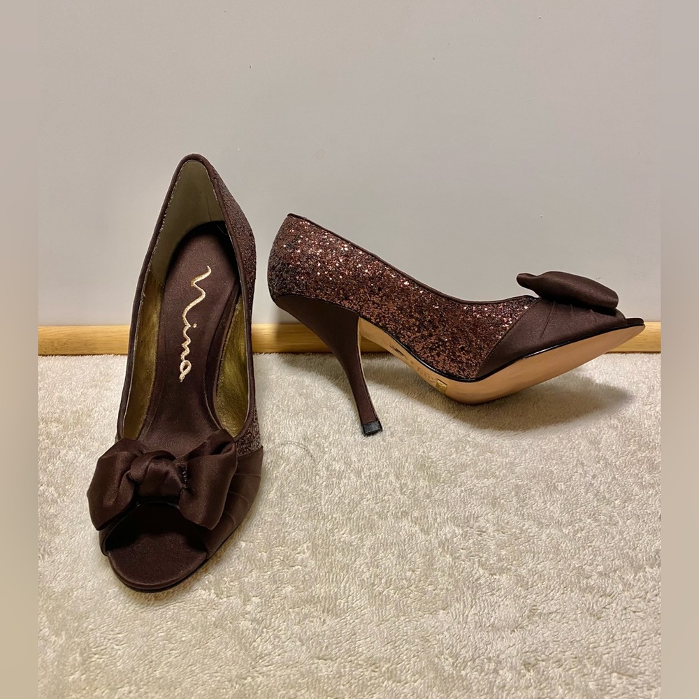 Nina Melia open-toed pump for women Color: bronce, chocolate (Bronze/Chocolate)